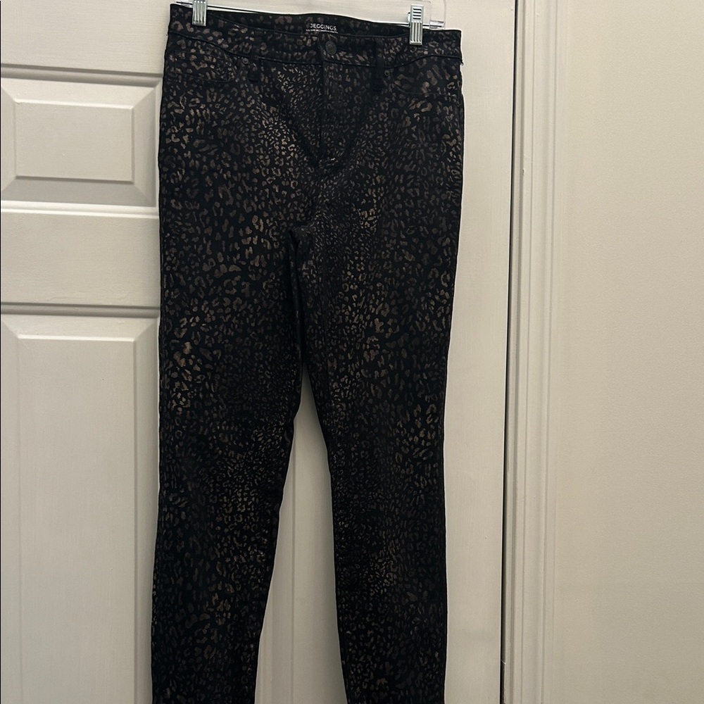 Chico's Black and Brown Animal Print Jeggings